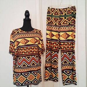 Geometric Patterned Plus Women's Pants & Top Set